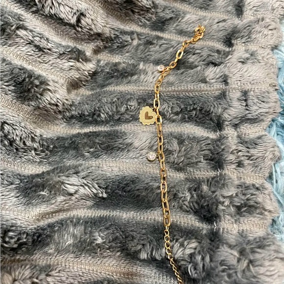 Fashion Jewelry Accessories - Gold Heart Charm Bracelet